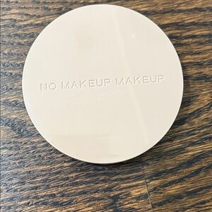 NO MAKEUP MAKEUP® FOUNDATION
Powered by FlexShade Technology color 175 brand new